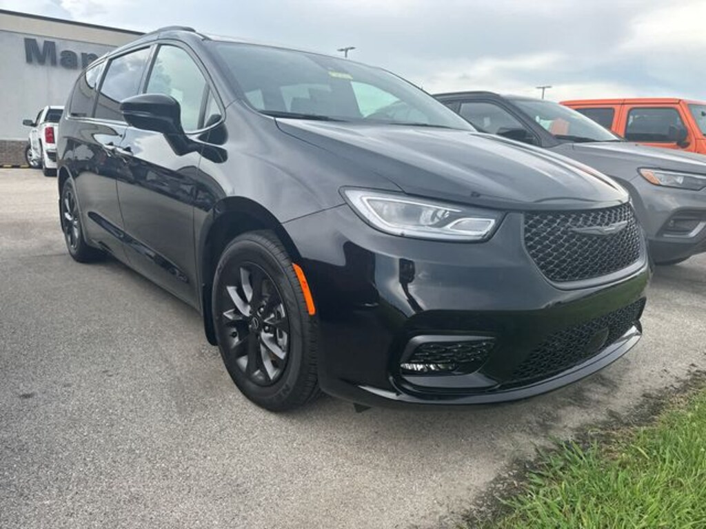 New 2025 Chrysler Pacifica SELECT Passenger Van
