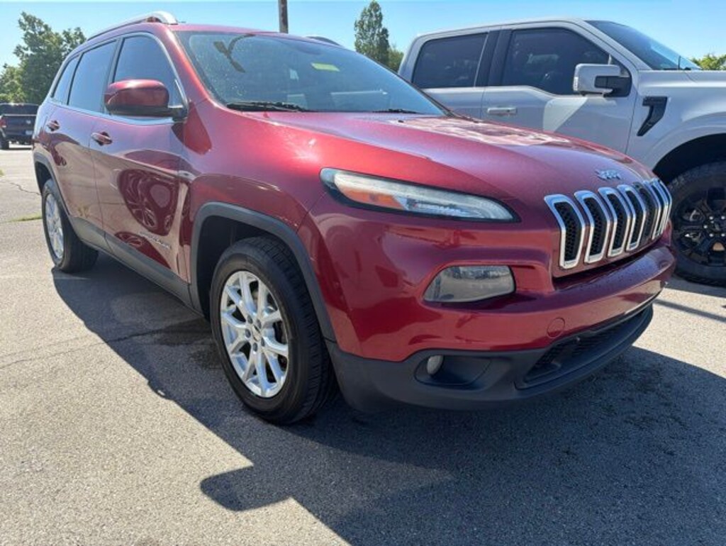 Used 2014 Jeep Cherokee Latitude SUV
