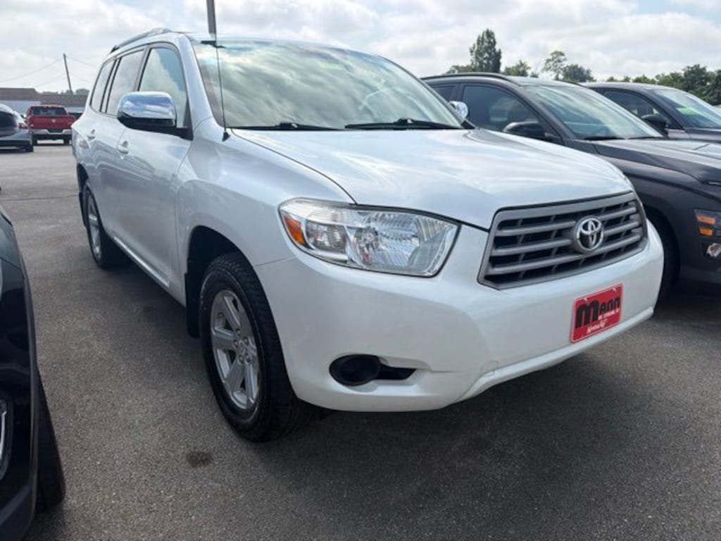 Used 2010 Toyota Highlander Base SUV