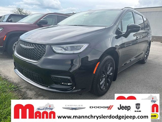 2025 Chrysler Pacifica