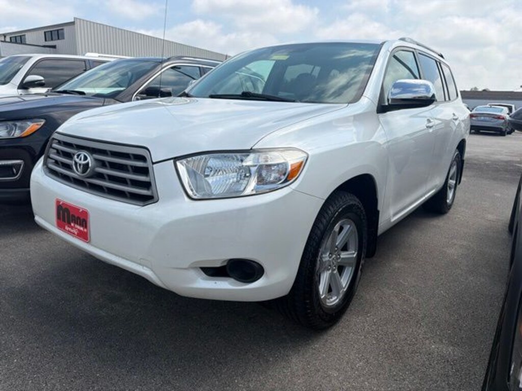 Used 2010 Toyota Highlander Base SUV