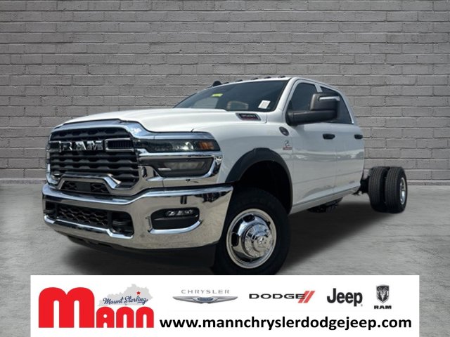 2026 Ram 3500 CREW CAB CHASSIS 4X4 Pickup