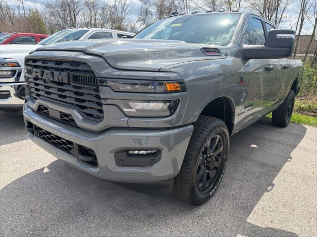 New 2026 Ram 2500 BIG HORN CREW CAB 4X4 6'4 BOX Pickup
