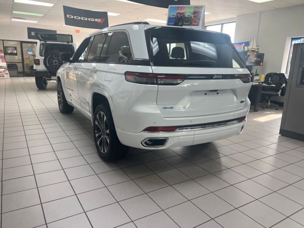 Used 2023 Jeep Grand Cherokee Overland 4xe SUV