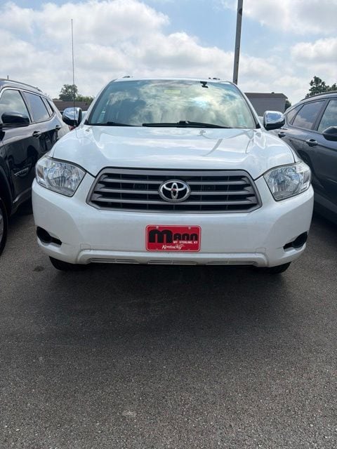 Used 2010 Toyota Highlander Base with VIN 5TDBK3EH5AS008371 for sale in Mount Sterling, KY