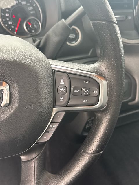 2026 RAM 2500 Tradesman/Black Express - Photo 18