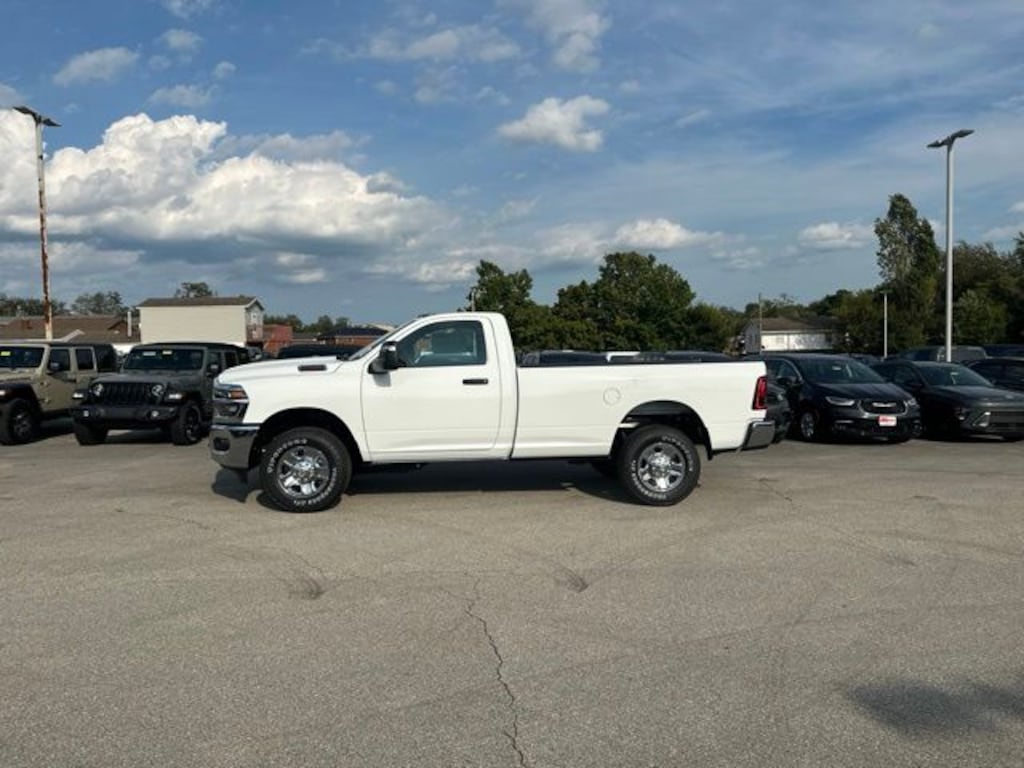 New 2026 Ram 2500 TRADESMAN REGULAR CAB 4X4 8' BOX Pickup