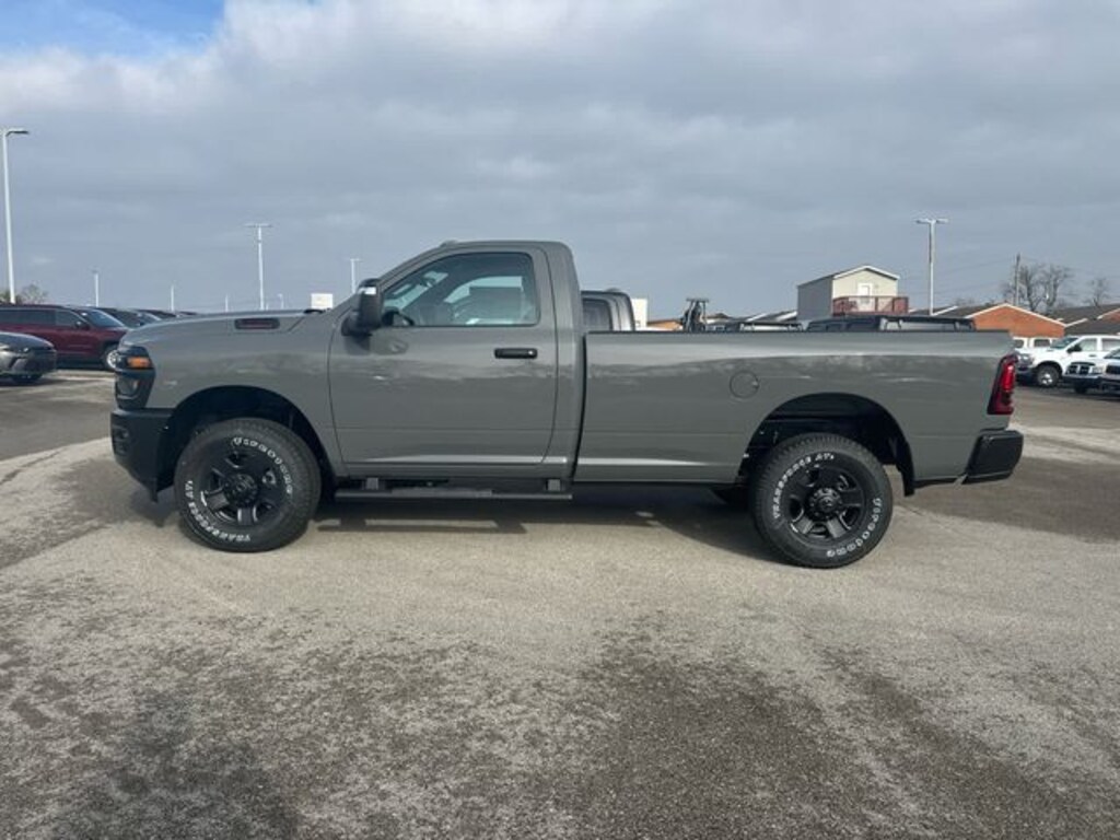 New 2026 Ram 3500 TRADESMAN REGULAR CAB 4X4 8' BOX Pickup