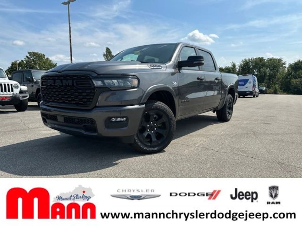 New 2026 Ram 1500 BIG HORN CREW CAB 4X4 5'7 BOX Pickup
