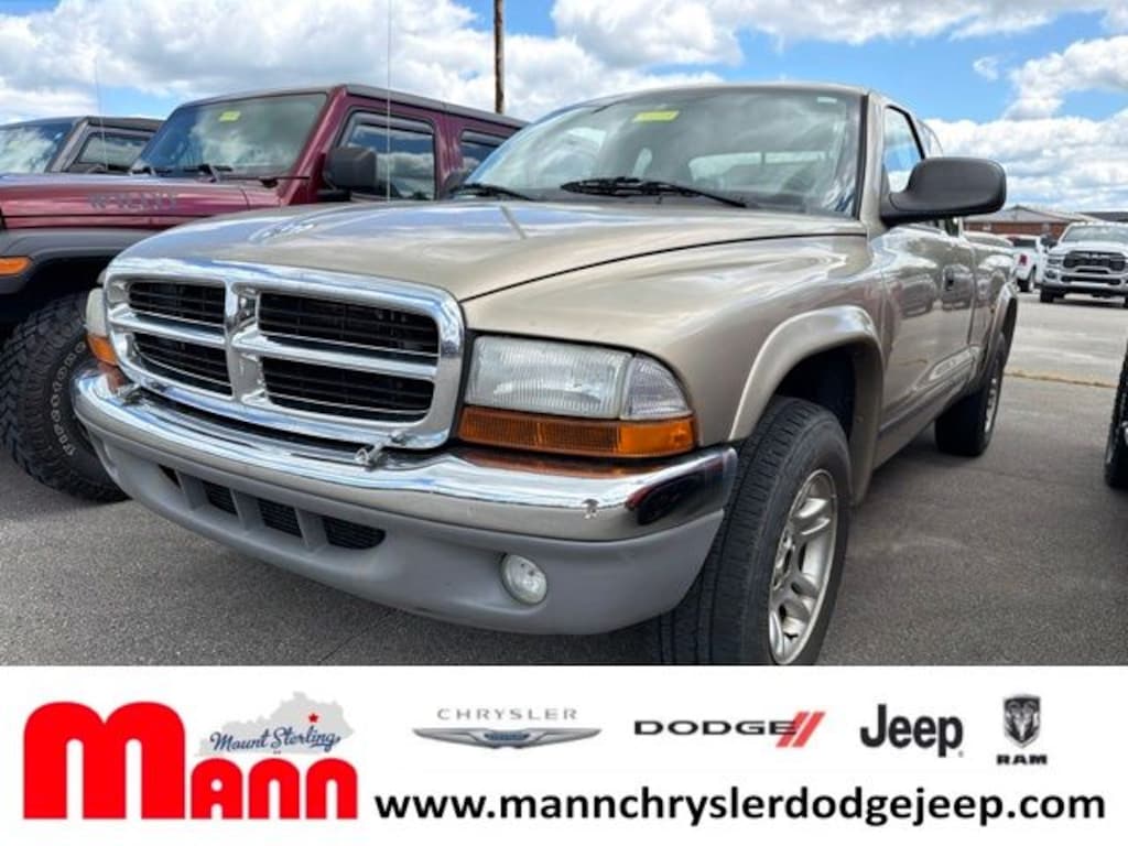 Used 2003 Dodge Dakota SLT Truck