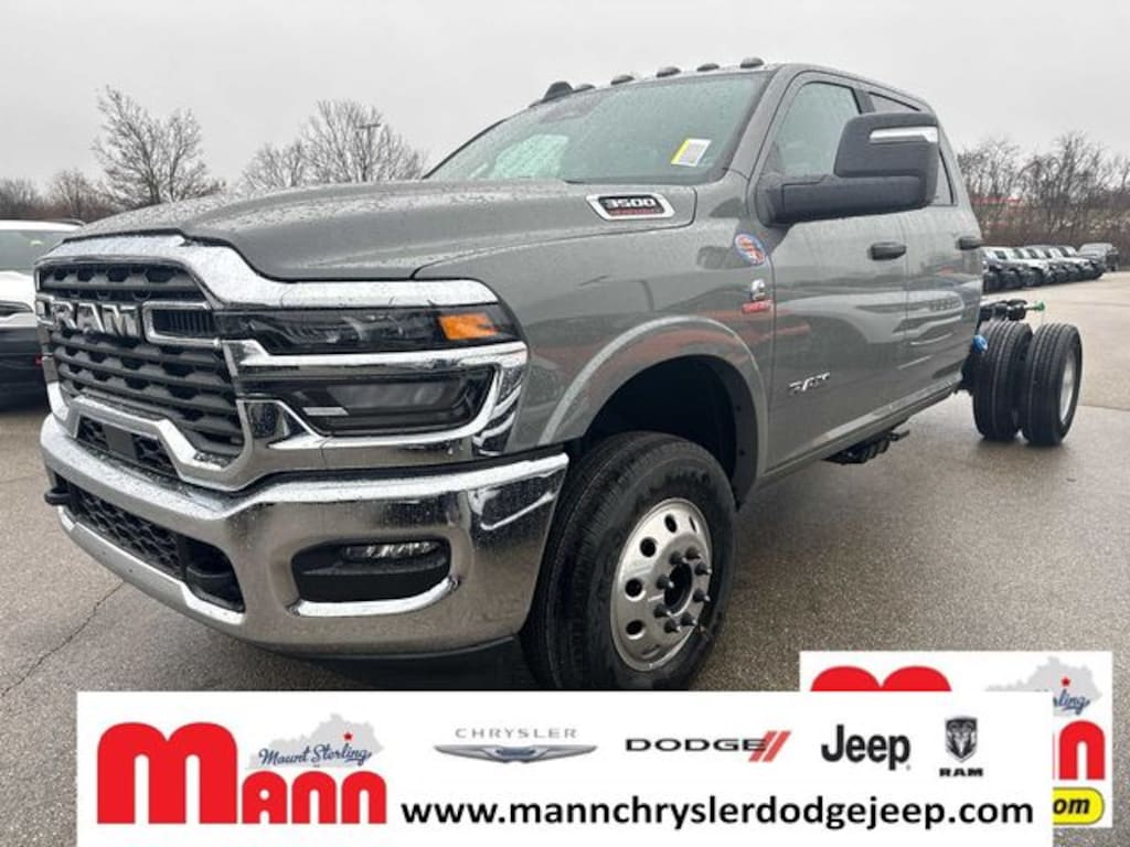 New 2026 Ram 3500 Chassis Cab BIG HORN CREW 4X4 60' CA Pickup