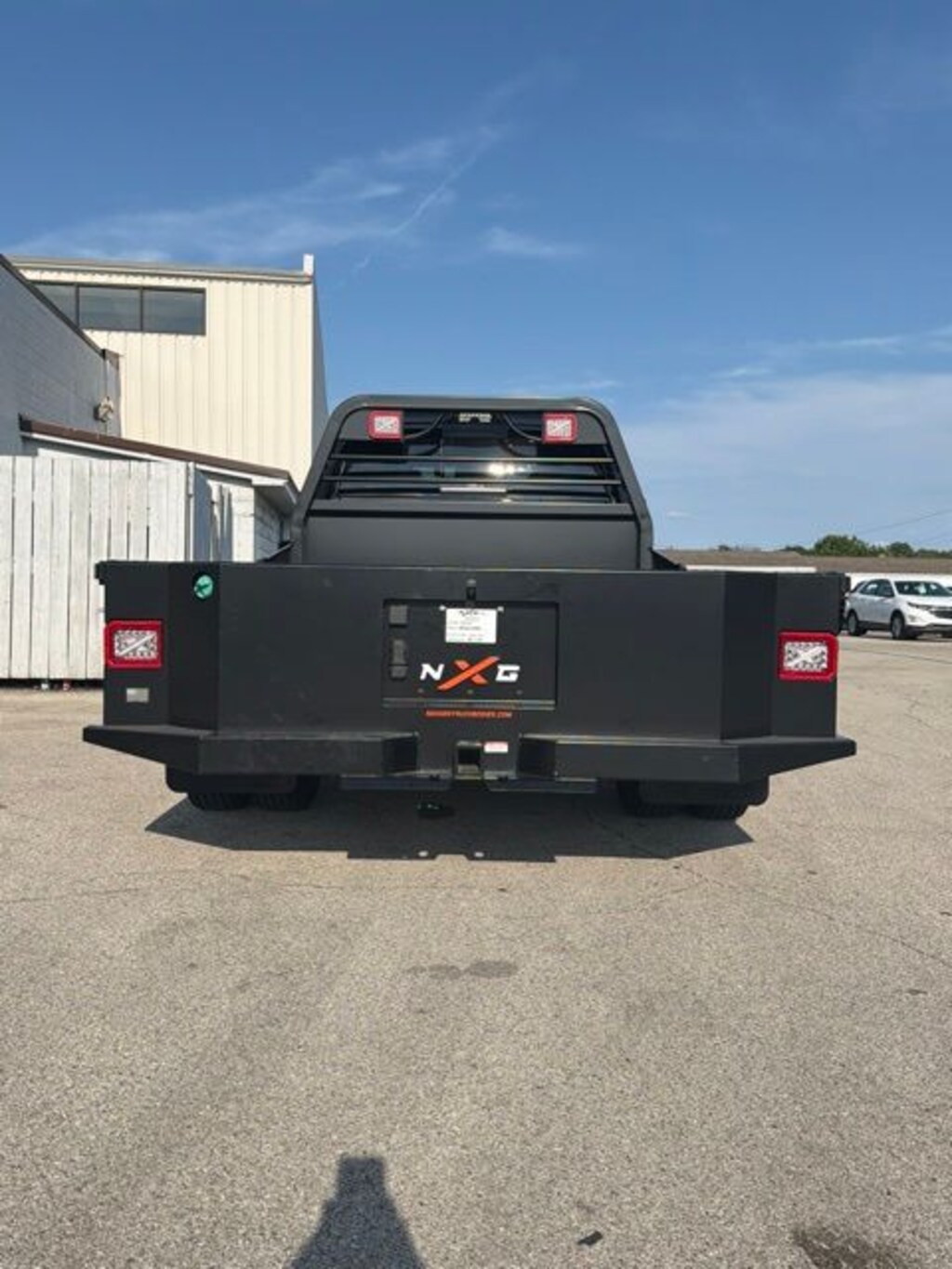 New 2026 Ram 3500 Chassis Cab TRADESMAN CREW 4X4 60' CA Pickup