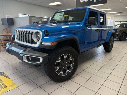 2026 Jeep Gladiator SAHARA 4X4 Pickup