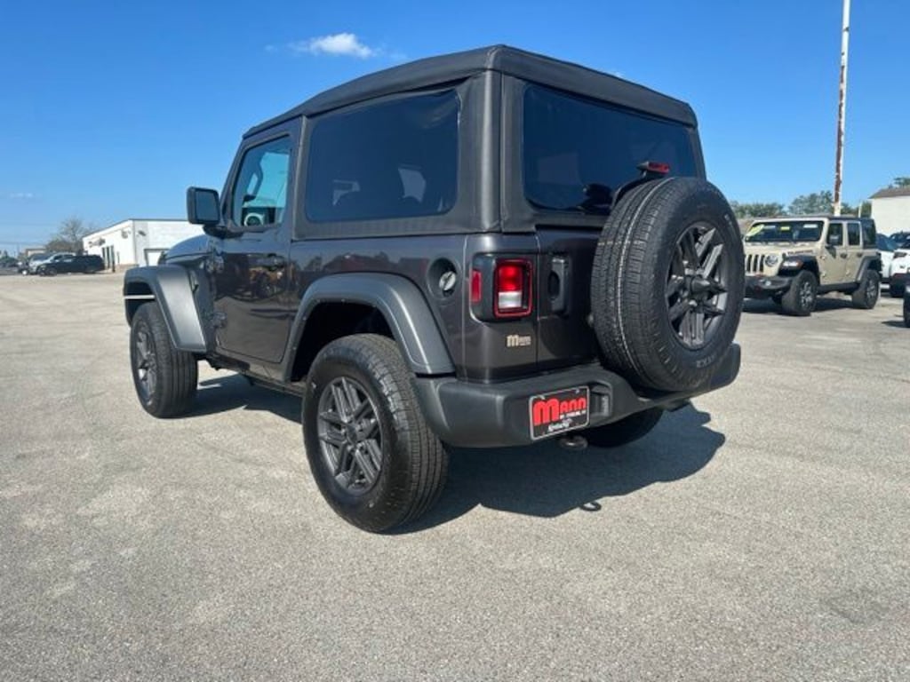 Used 2025 Jeep Wrangler Sport S SUV