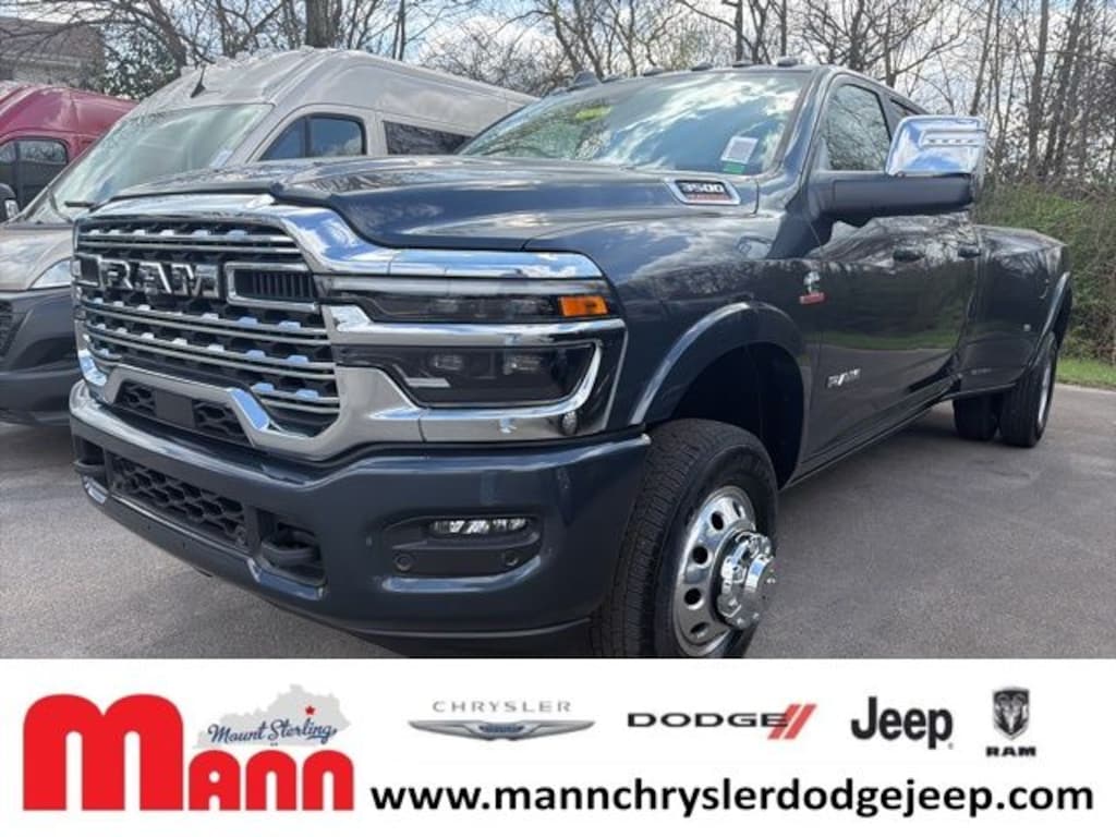New 2026 Ram 3500 LIMITED LONGHORN CREW CAB 4X4 8' BOX Pickup