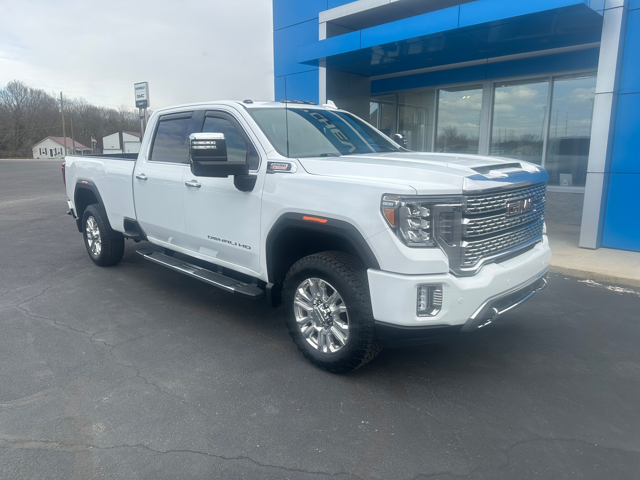 2021 Gmc Sierra 3500 HD Denali photo 3