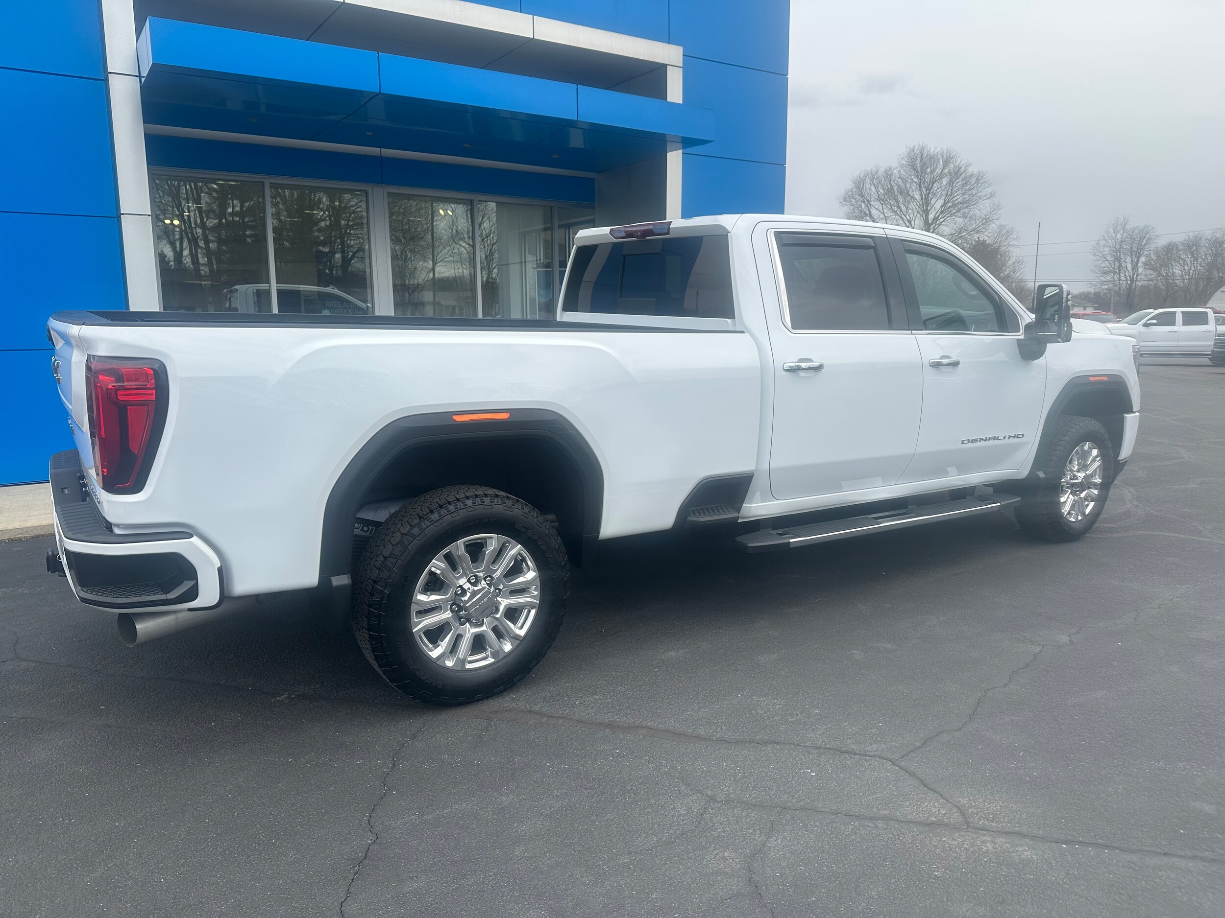 2021 Gmc Sierra 3500 HD Denali photo 2