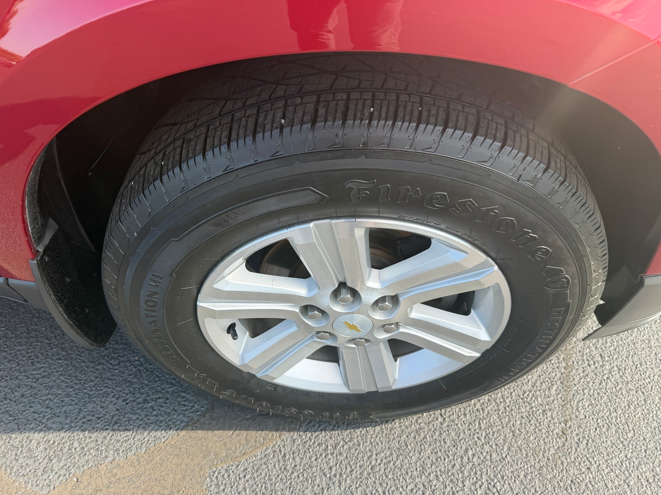 Used 2014 Chevrolet Traverse 2LT with VIN 1GNKRHKD9EJ141462 for sale in Delphi, IN