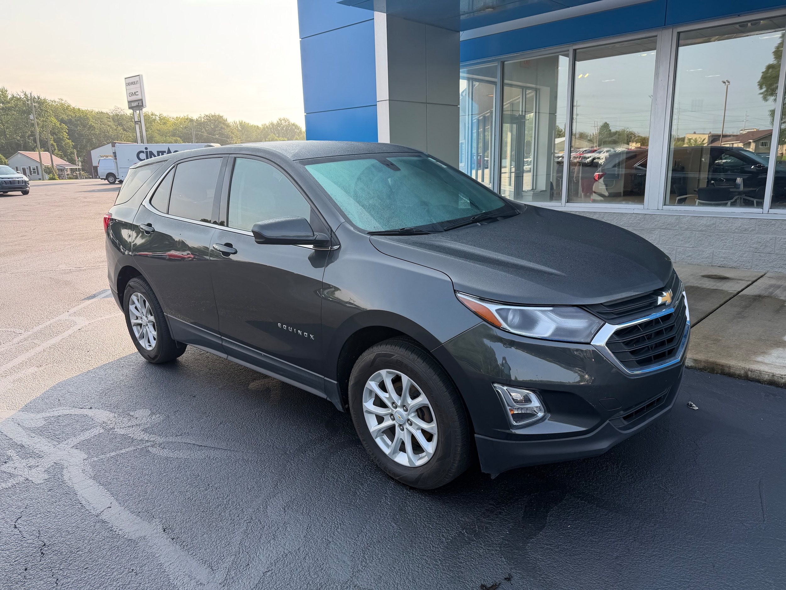 Used 2019 Chevrolet Equinox LT with VIN 2GNAXUEV3K6160032 for sale in Delphi, IN