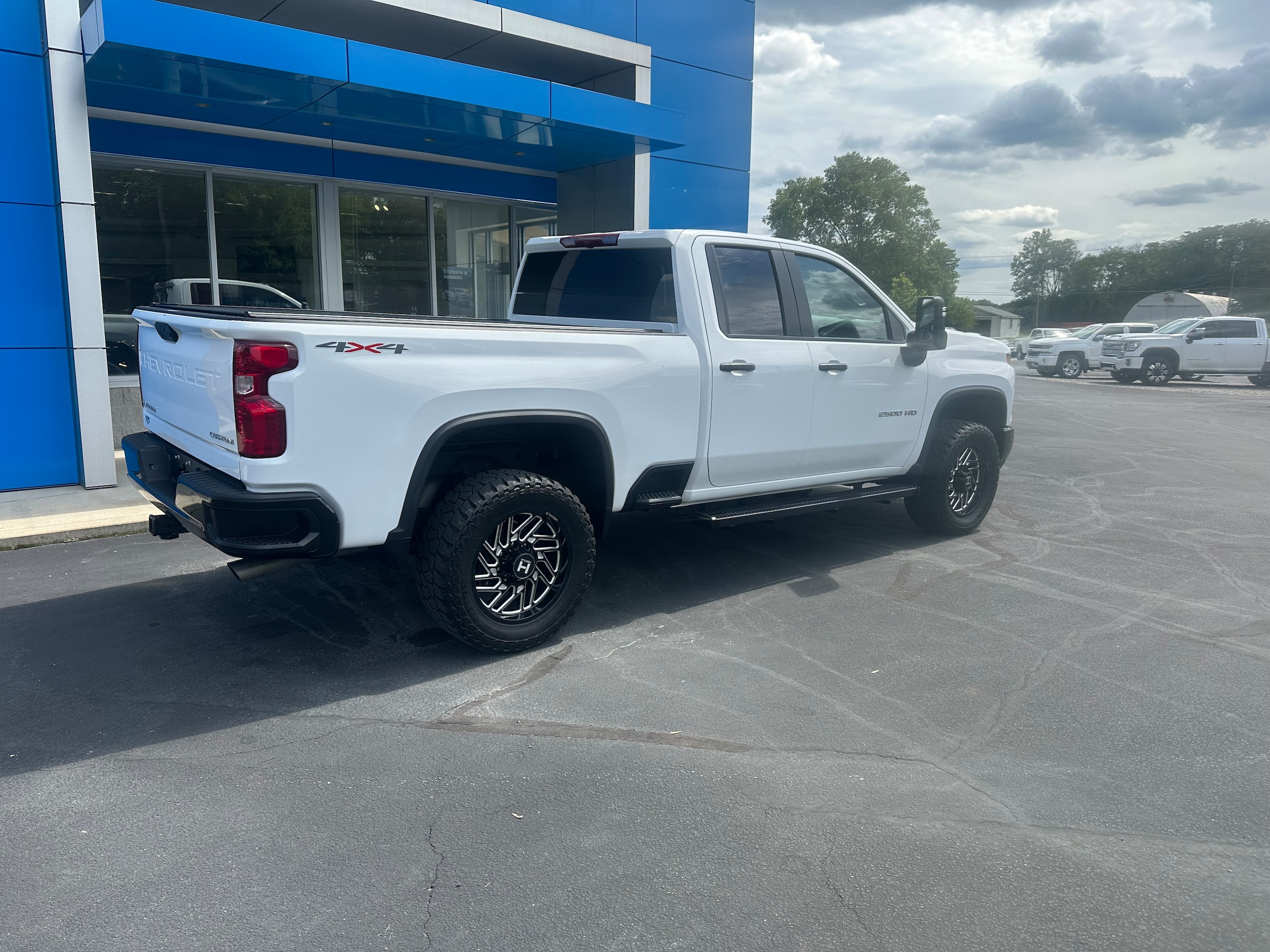 Used 2024 Chevrolet Silverado 2500HD Custom with VIN 1GC5YME73RF234560 for sale in Delphi, IN