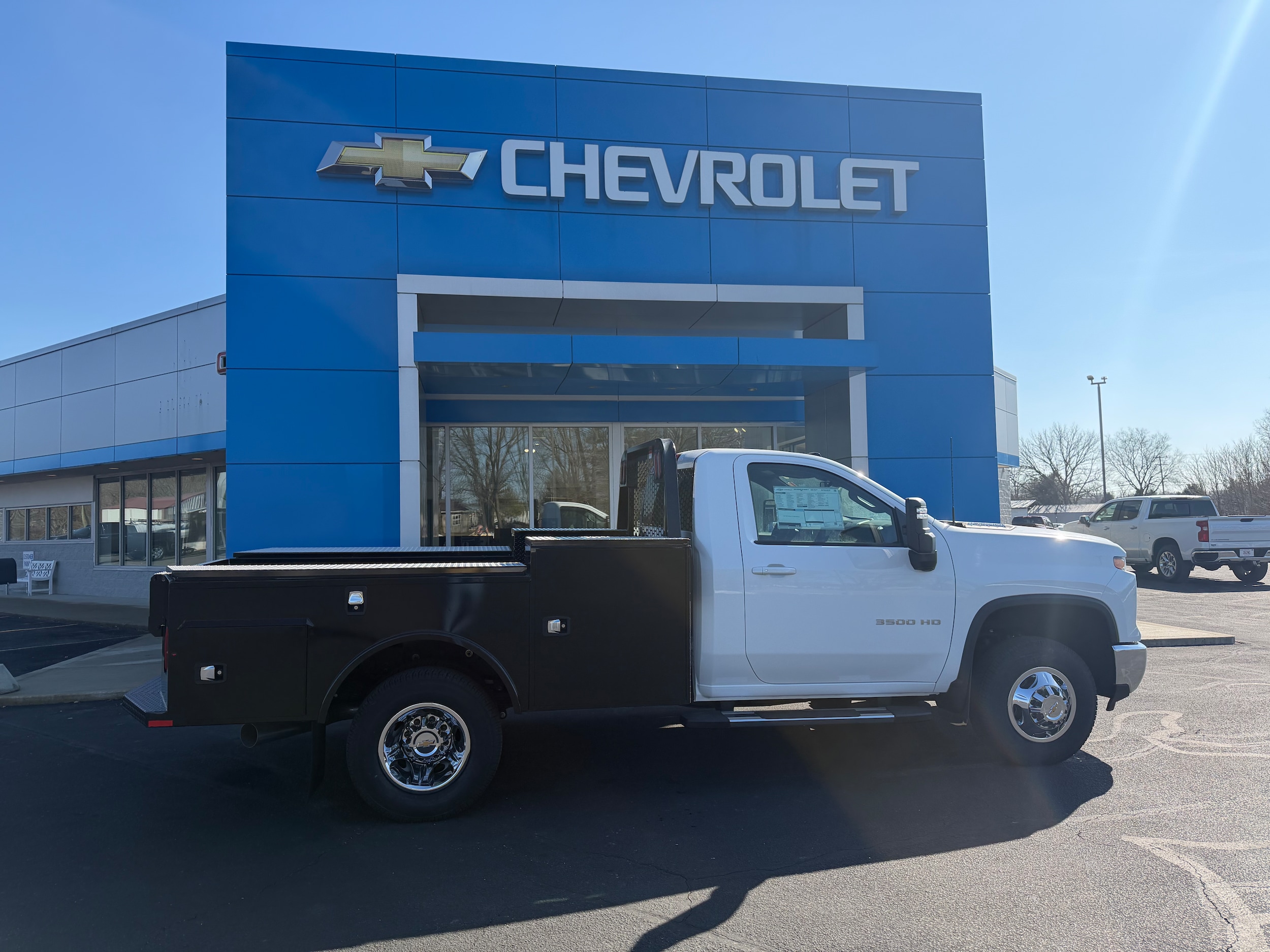 2025 Chevrolet Silverado 3500 Chassis Cab
