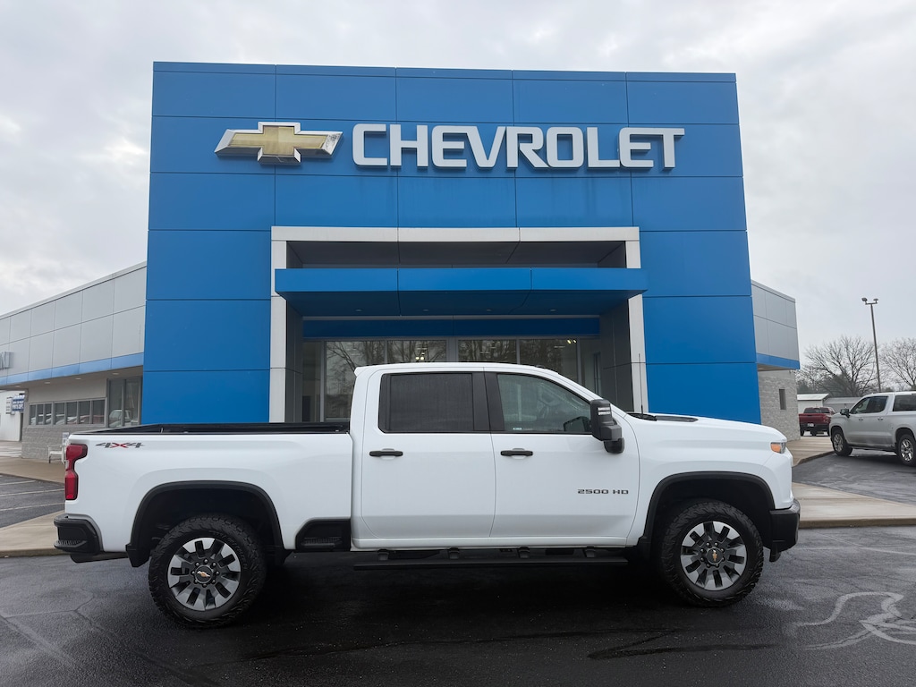 Used 2021 Chevrolet Silverado 2500 HD Custom Truck