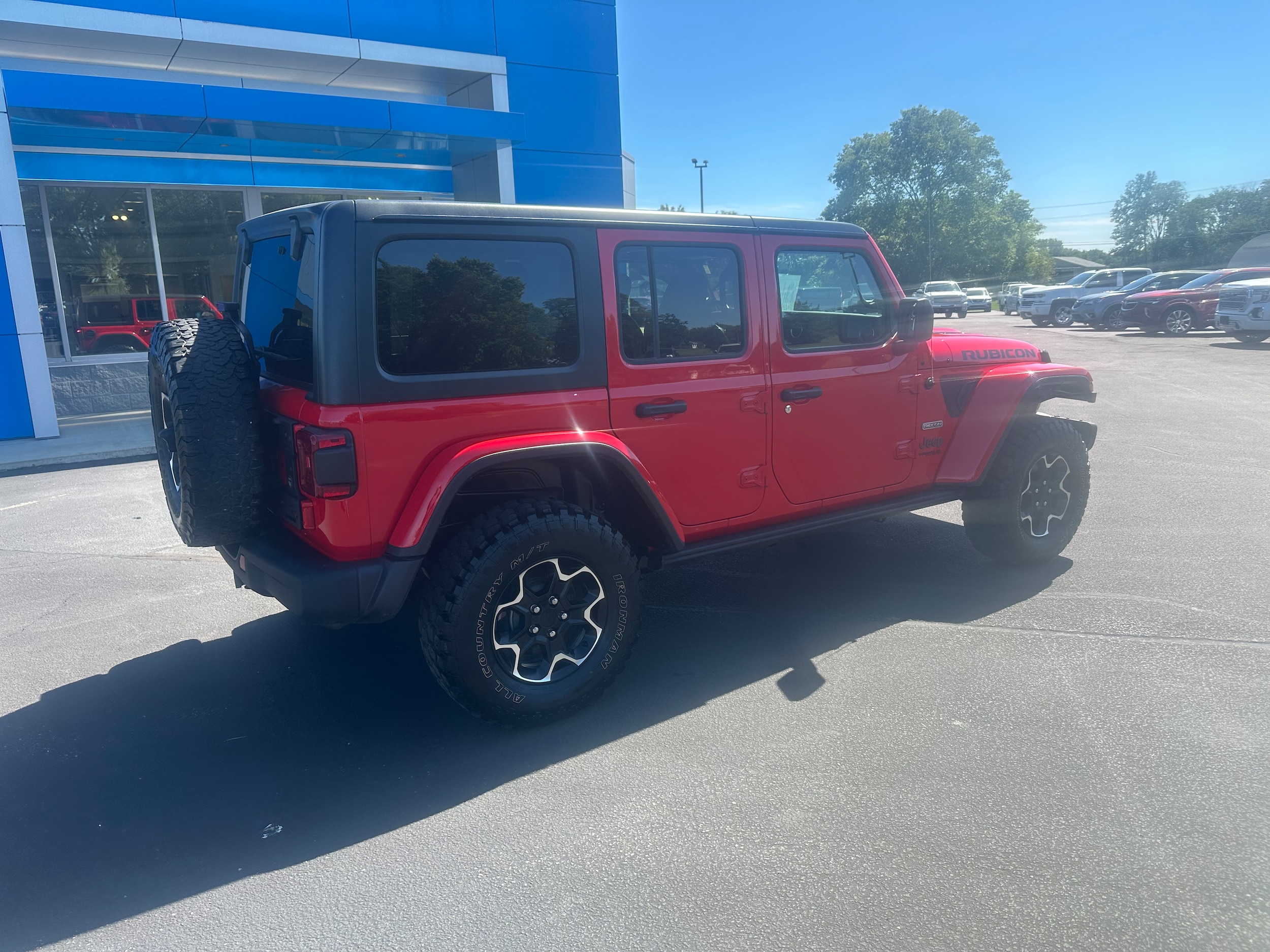 Used 2020 Jeep Wrangler Unlimited Rubicon Recon with VIN 1C4HJXFN9LW266677 for sale in Delphi, IN