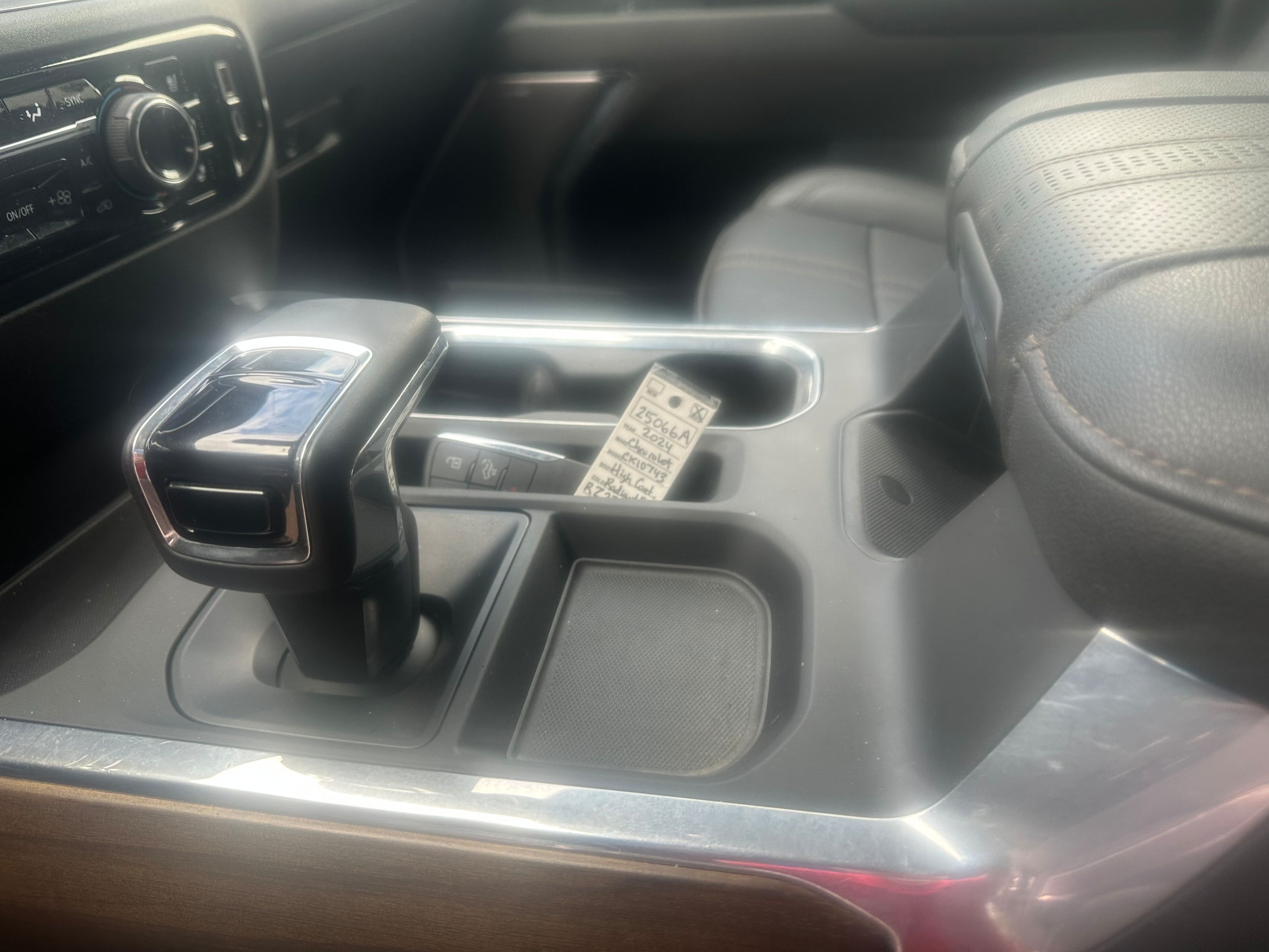 2024 Chevrolet Silverado 1500 High Country - Photo 23