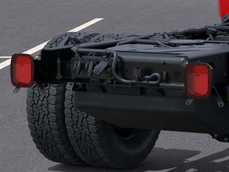 2025 GMC Sierra 3500 Chassis Cab SLE - Photo 13