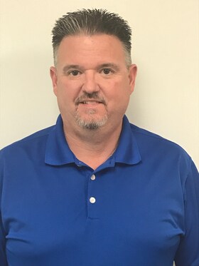 Staff member Rob Outhouse from ID_6f318b