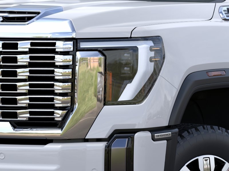 2026 GMC Sierra 3500HD Denali - Photo 10