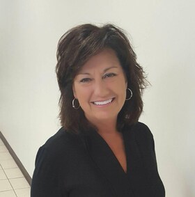 Staff member Jannie Isaac from ID_d9f4beba2e70