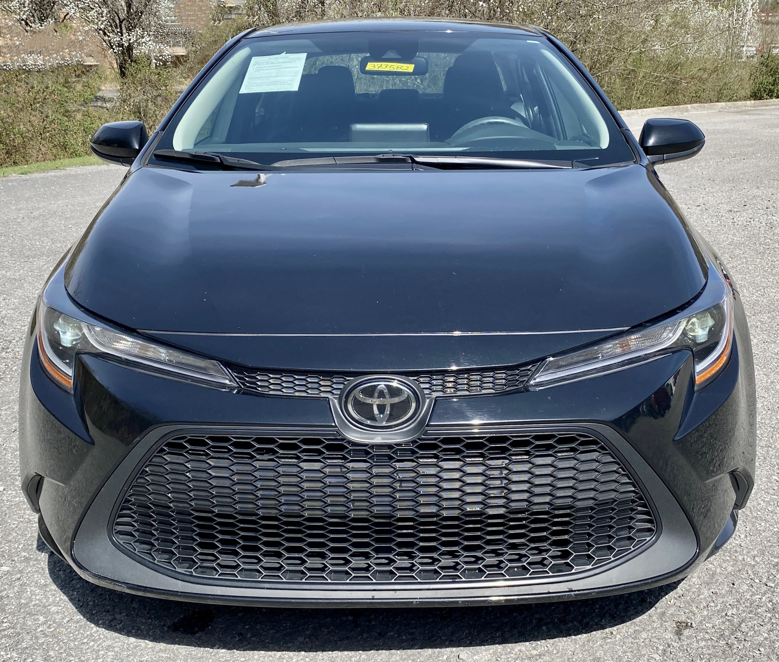 Used 2022 Toyota Corolla LE with VIN 5YFEPMAE3NP373582 for sale in Prestonsburg, KY