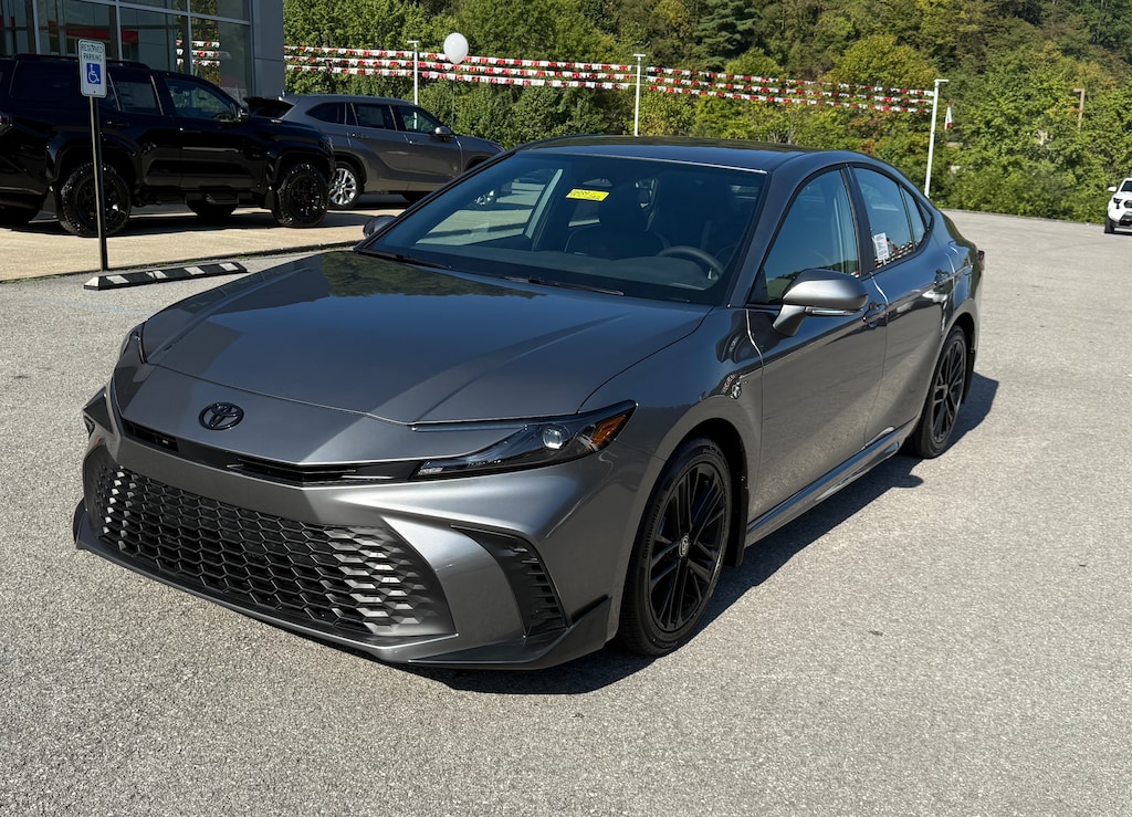 New 2026 Toyota Camry SE Sedan
