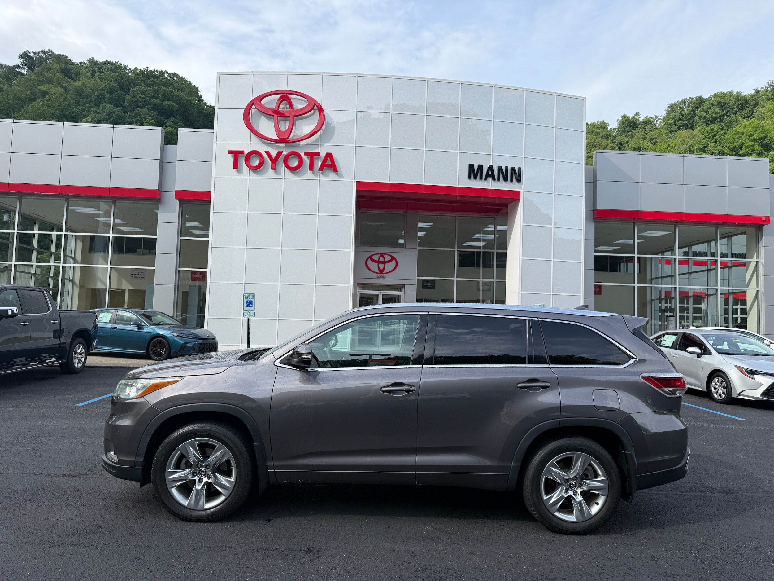 2016 Toyota Highlander Limited Platinum 4x4 V6's photo