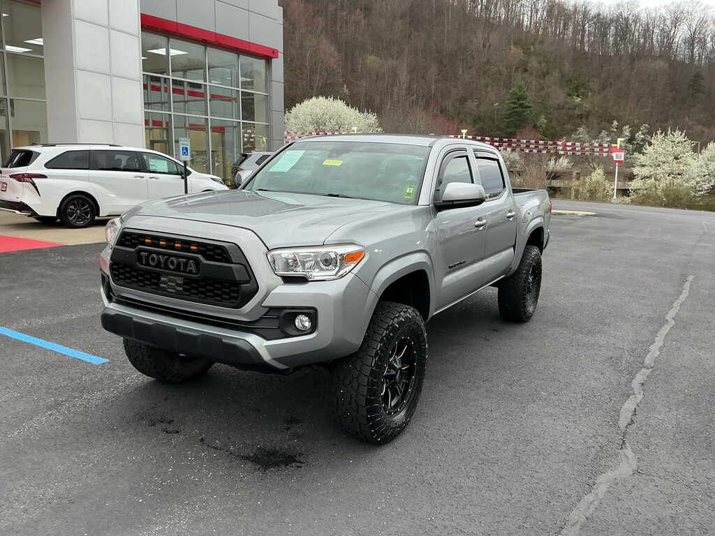 Used 2021 Toyota Tacoma Truck Double Cab