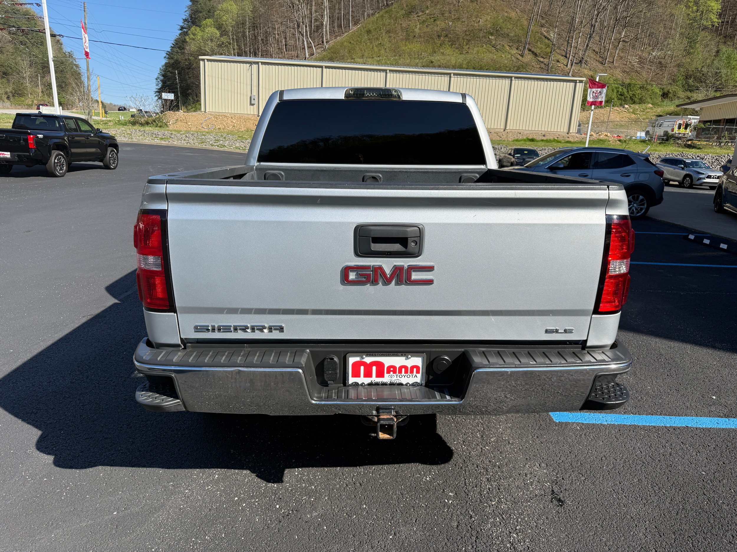2016 GMC Sierra 1500 SLE - Photo 8