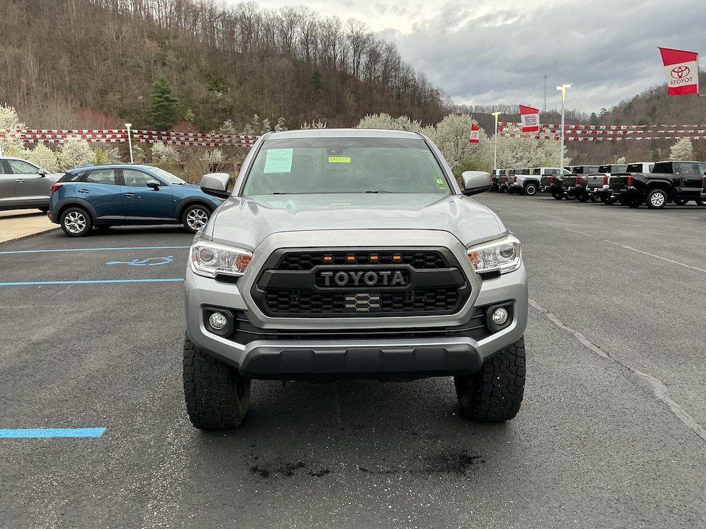 Used 2021 Toyota Tacoma Truck Double Cab