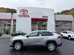 2025 Toyota RAV4 LE SUV