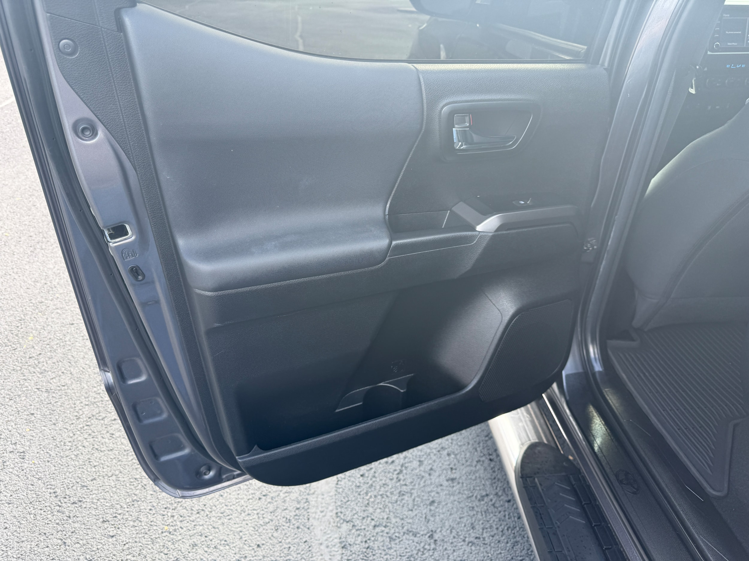 2022 Toyota Tacoma TRD Sport - Photo 10