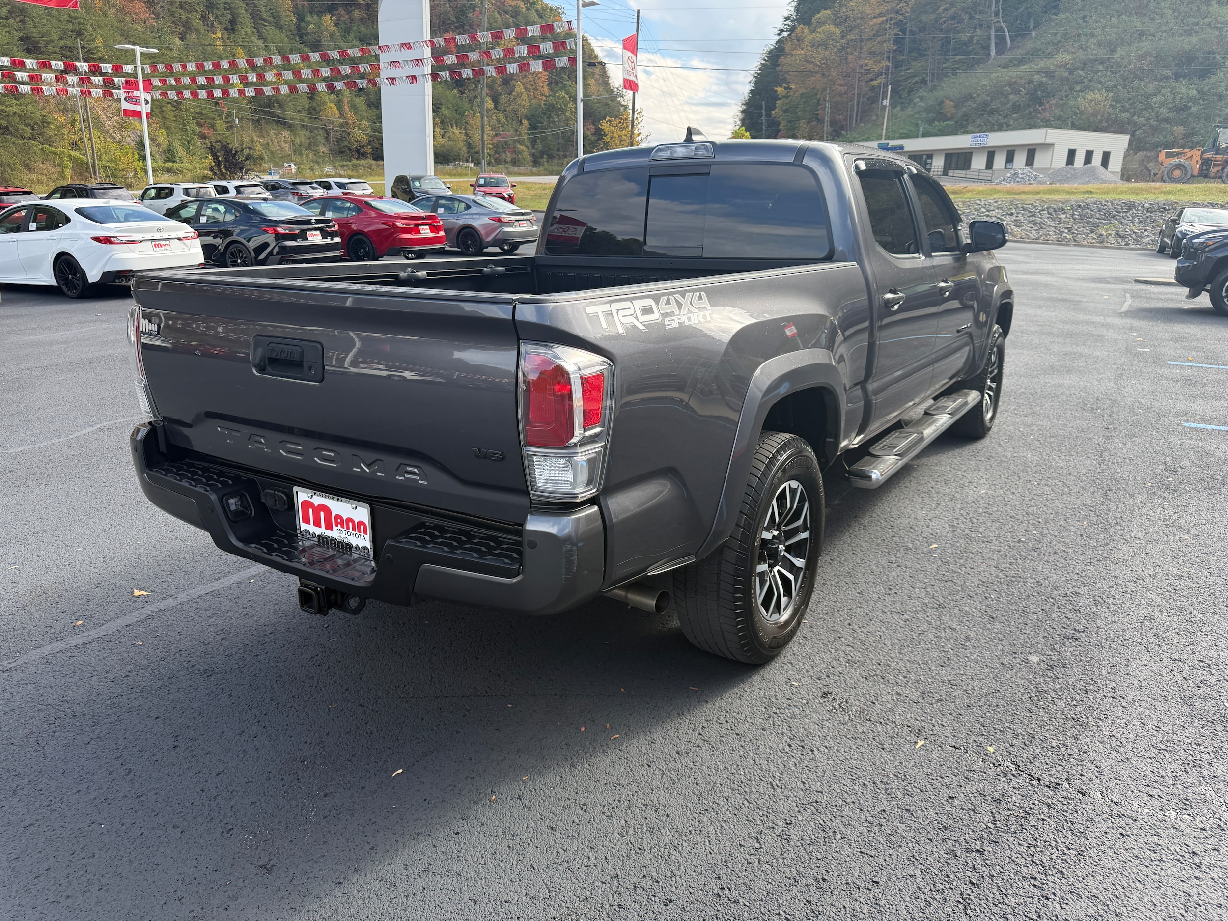 2022 Toyota Tacoma TRD Sport - Photo 7