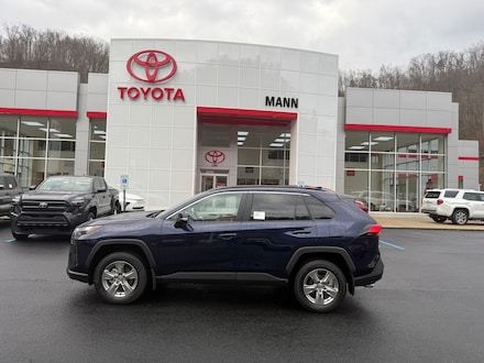 2025 Toyota RAV4 XLE SUV