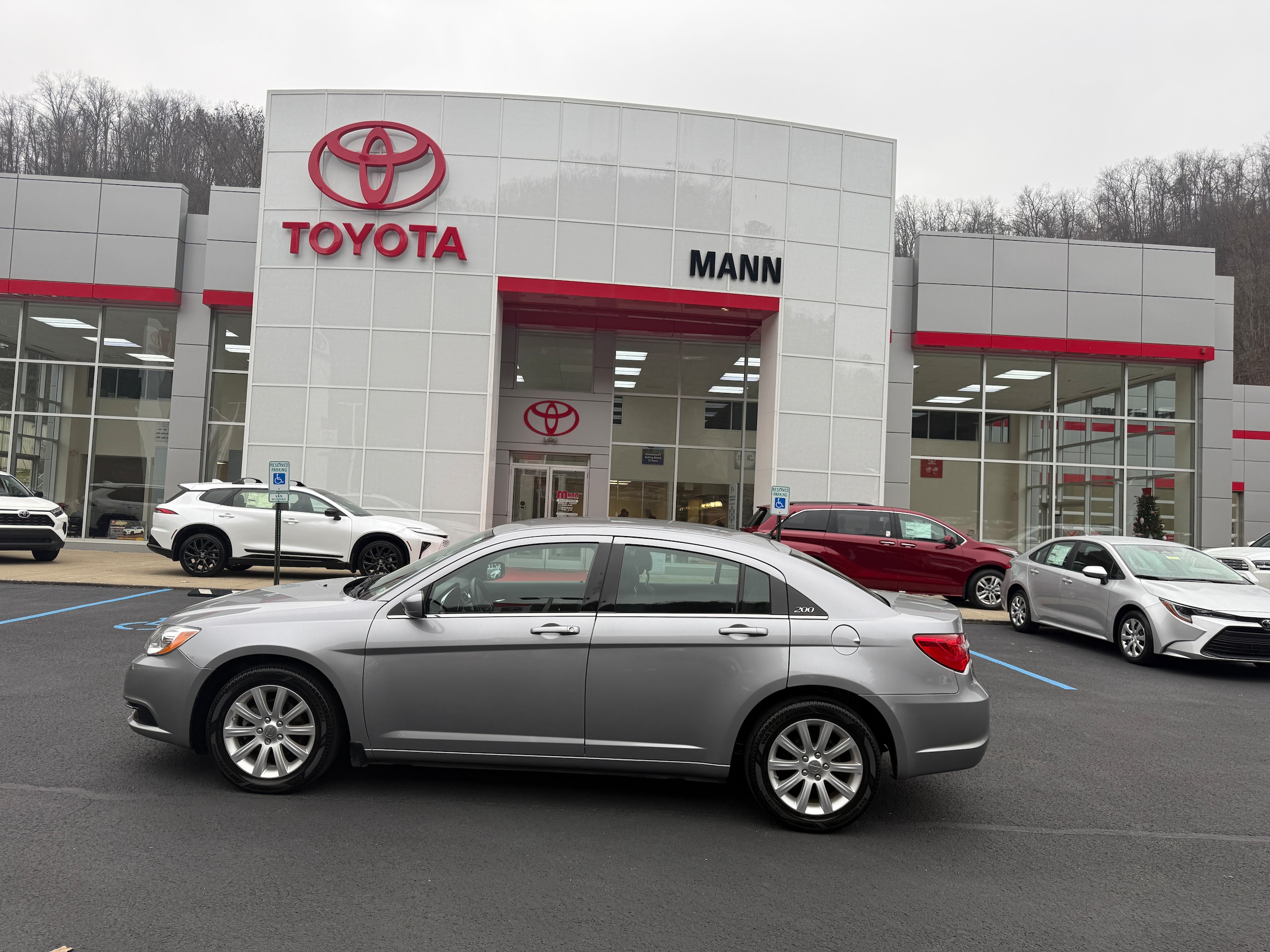 2013 Chrysler 200 Touring