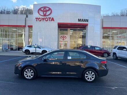2026 Toyota Corolla LE Sedan