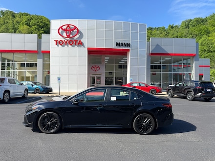 2026 Toyota Camry SE Sedan