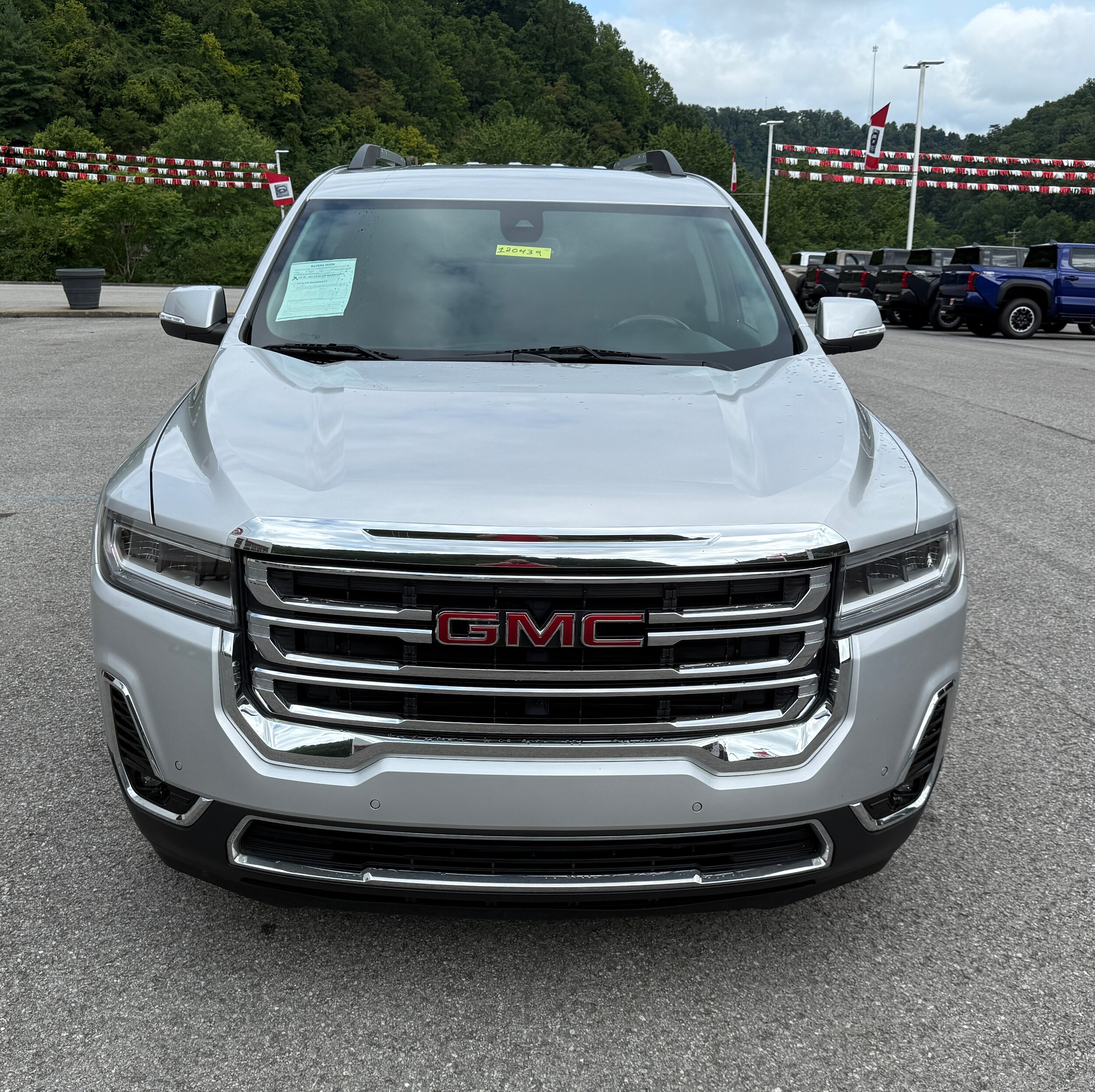 2020 Gmc Acadia SLT photo 3