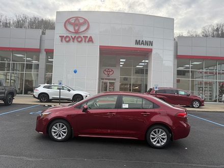 2026 Toyota Corolla Hybrid LE Sedan