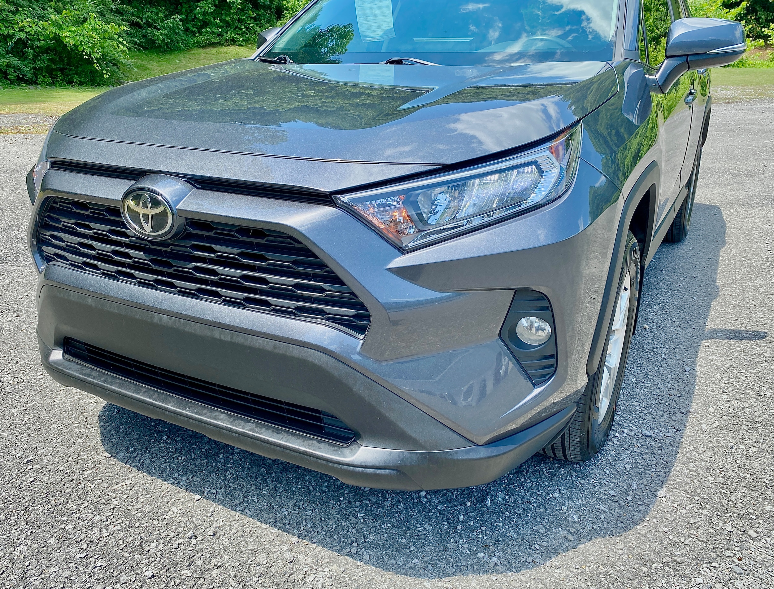 Used 2020 Toyota RAV4 XLE with VIN 2T3P1RFV3LC128057 for sale in Prestonsburg, KY