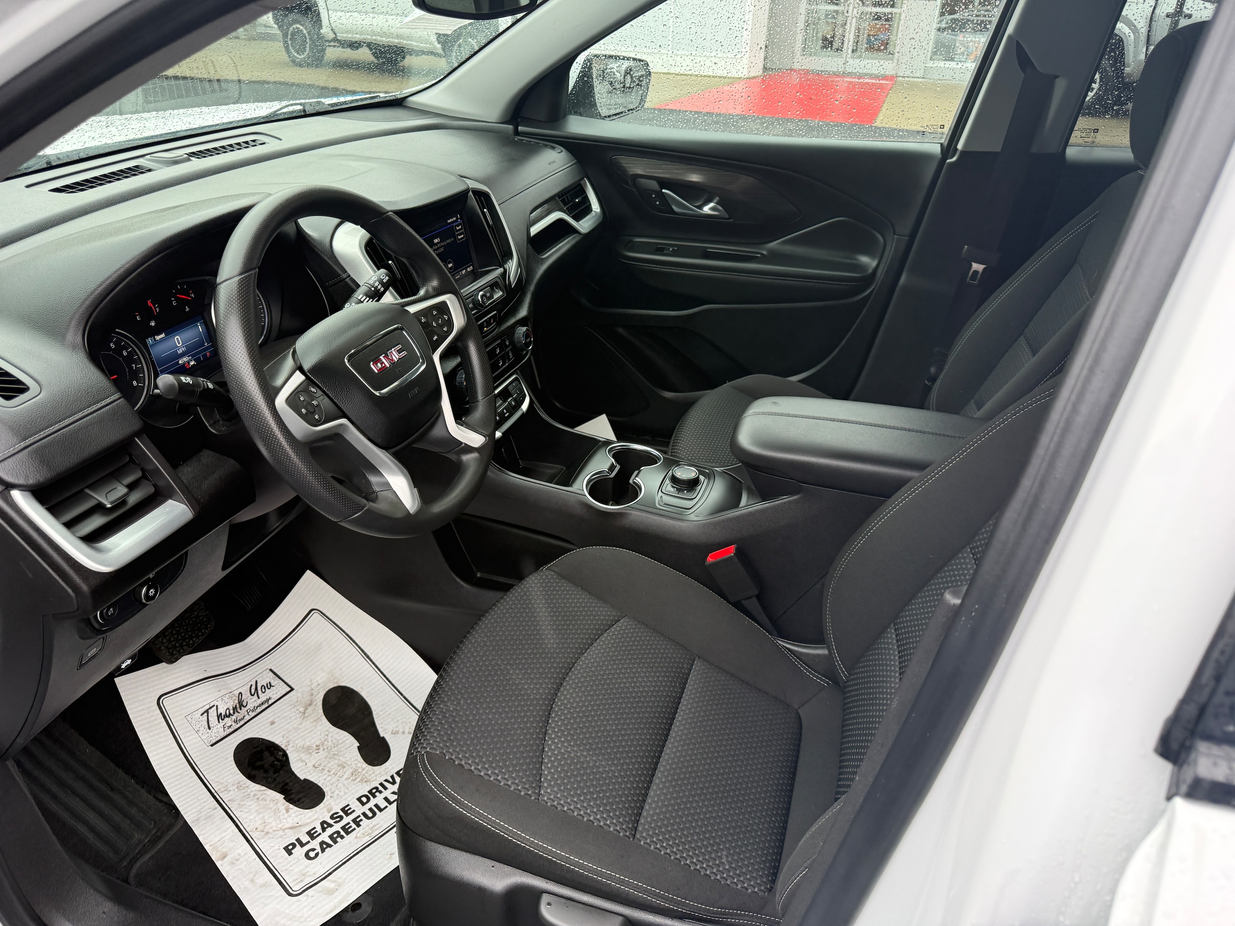 2024 GMC Terrain SLE - Photo 14