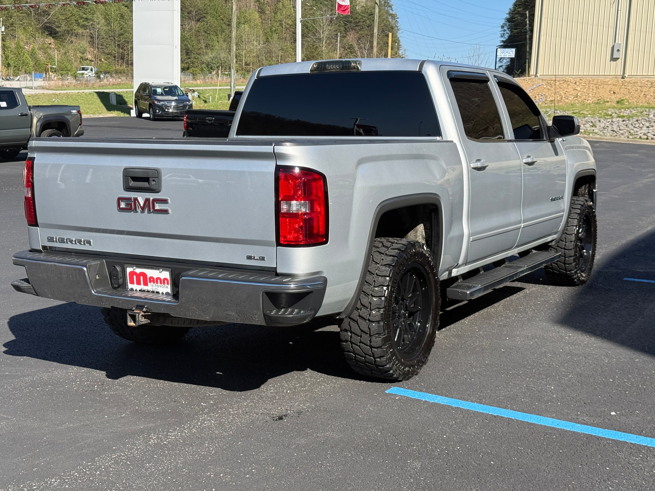 2016 GMC Sierra 1500 SLE - Photo 7